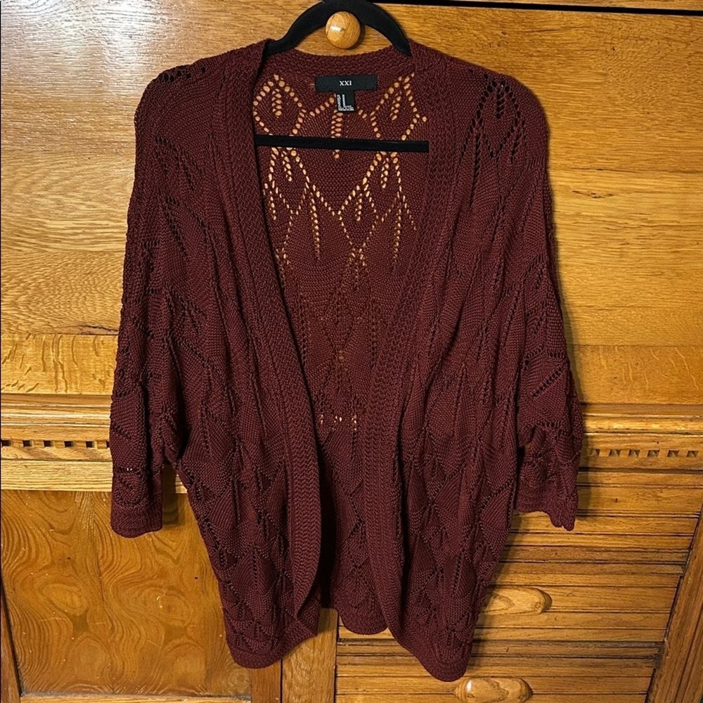 Forever 21 Boho Chic Whimsigoth Burgundy Pointelle Knit Cocoon Cardigan‎ Sweater
